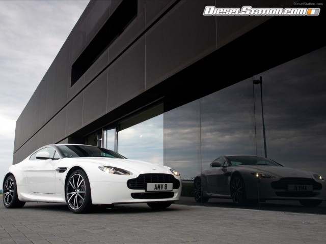 Aston Martin V8 Vantage N420 2011 Picture #0 Aston Martin V8 Vantage N420 2011 Picture #0